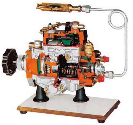 matériel pédagogique : Système didactique en coupe de pompe à injection rotative Bosch diesel
